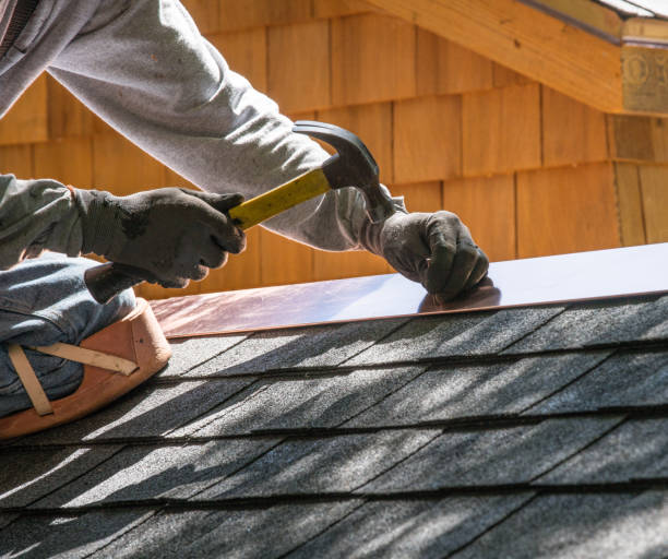 Best Best Roofing Contractors  in Northview, MI